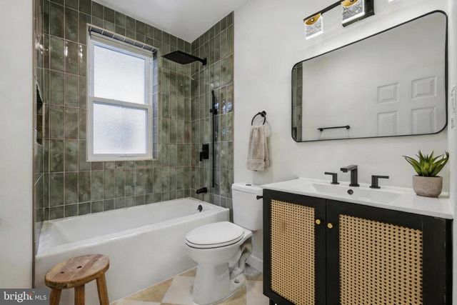 5839 NORFOLK ST, Philadelphia, PA 19143