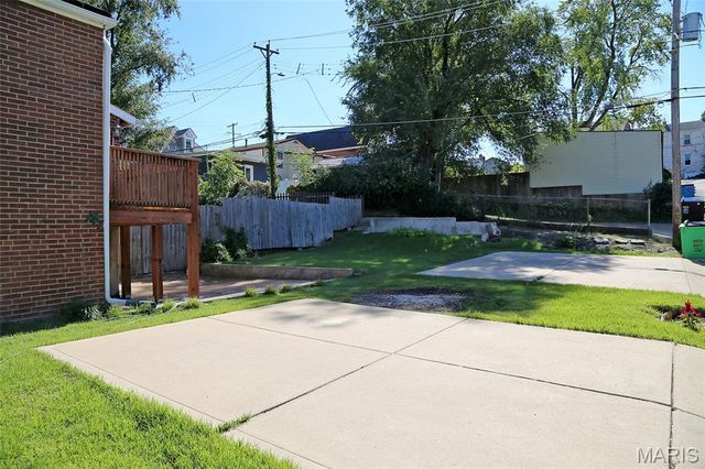 5512 Columbia Avenue, St Louis, MO 63139