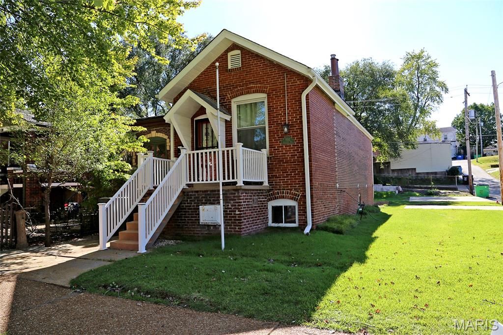 5512 Columbia Avenue, St Louis, MO 63139
