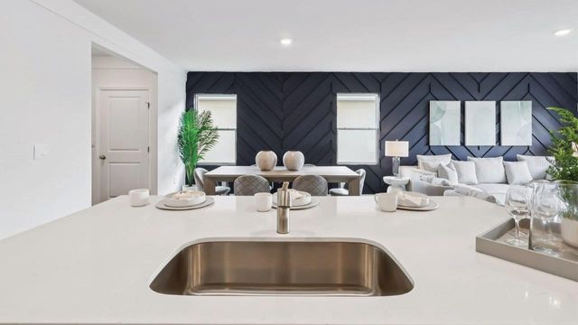 5756 MOUNTAIN ROAD, Davenport, FL 33837