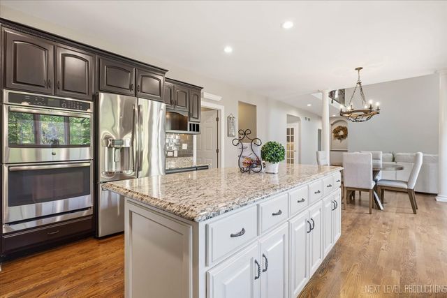 2308 Hancock Court, Naperville, IL 60564