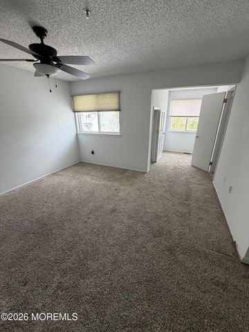 1113 Scarlet Oak Avenue, Toms River, NJ 08755