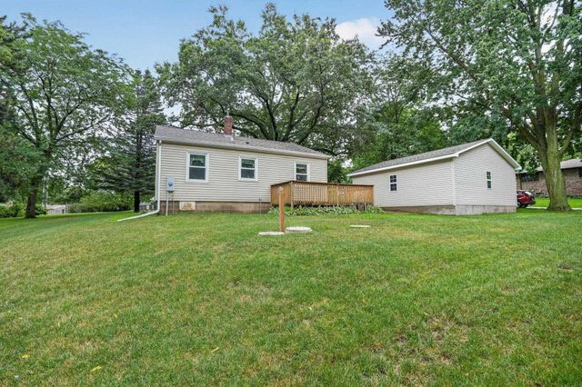 3911 S Main Street, Cedar Falls, IA 50613