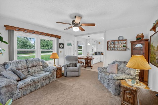 3911 S Main Street, Cedar Falls, IA 50613
