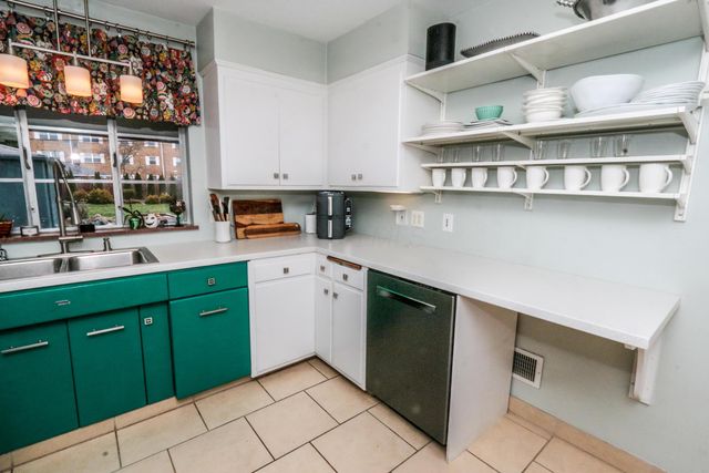 488 Stanbery Avenue, Columbus, OH 43209