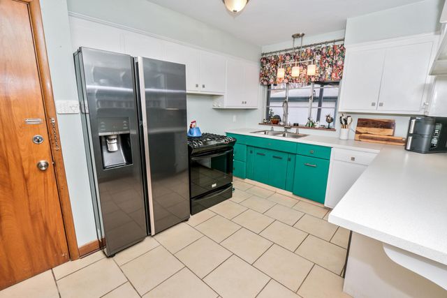 488 Stanbery Avenue, Columbus, OH 43209