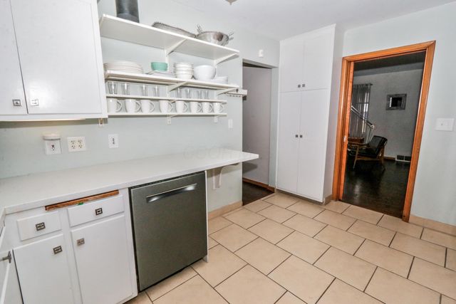 488 Stanbery Avenue, Columbus, OH 43209