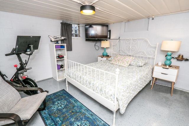 488 Stanbery Avenue, Columbus, OH 43209