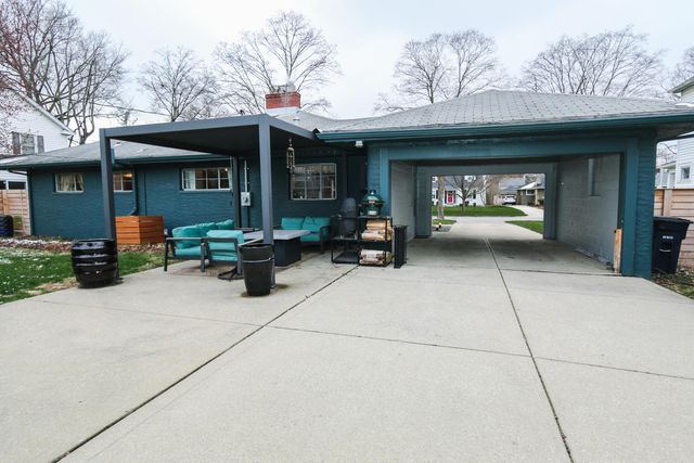 488 Stanbery Avenue, Columbus, OH 43209