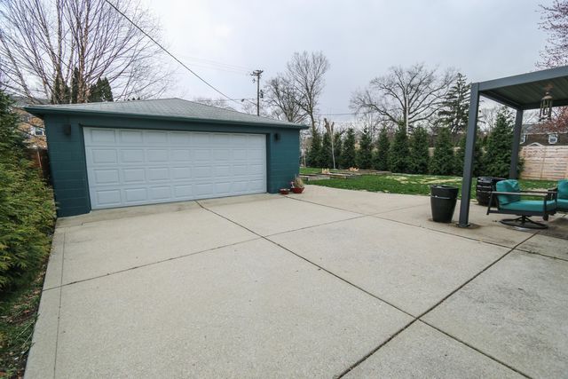 488 Stanbery Avenue, Columbus, OH 43209