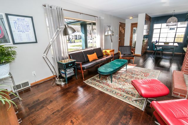 488 Stanbery Avenue, Columbus, OH 43209