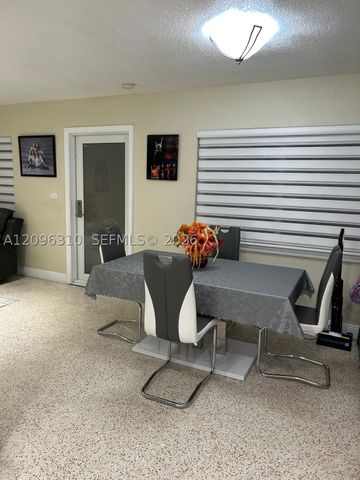 6355 SW 23rd St, Miami, FL 33155