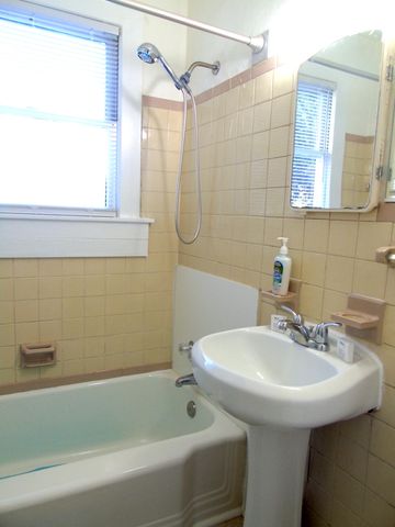 2372 Sorentrue Avenue, North Charleston, SC 29405