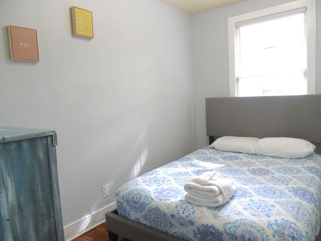 2372 Sorentrue Avenue, North Charleston, SC 29405