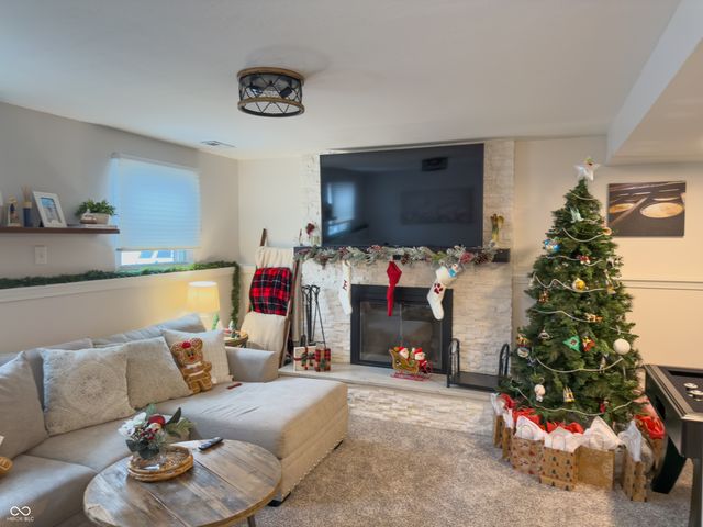 8902 Royal Meadow Drive, Indianapolis, IN 46217