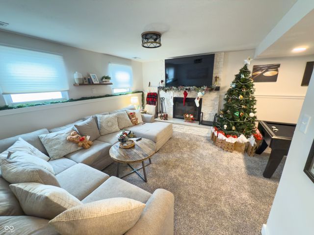 8902 Royal Meadow Drive, Indianapolis, IN 46217