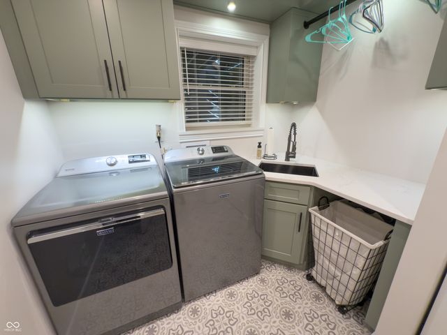 8902 Royal Meadow Drive, Indianapolis, IN 46217