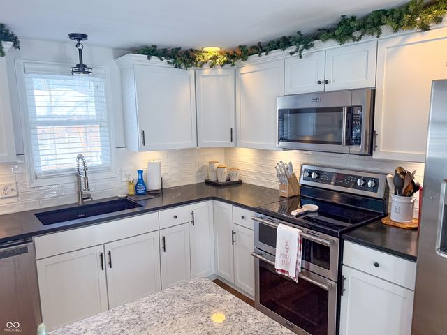 8902 Royal Meadow Drive, Indianapolis, IN 46217