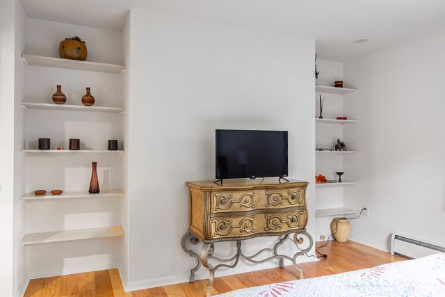 419 Firefly Drive, Trail Creek, IN 46360