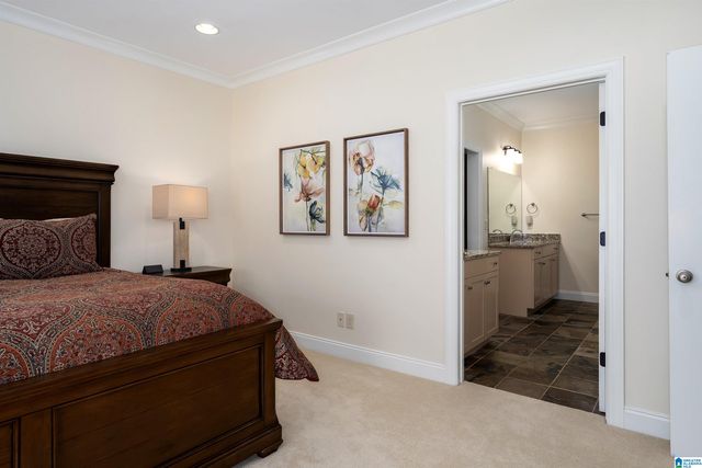 3038 Massey Rd Apt 406, Vestavia Hills, AL 35216