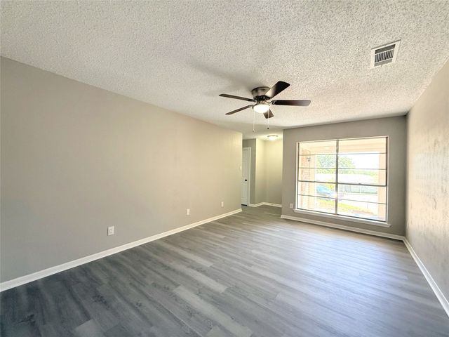 905 Seymore Circle, Denison, TX 75020