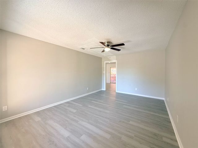 905 Seymore Circle, Denison, TX 75020