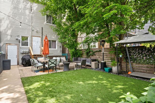 2621 W Haddon Street, Chicago, IL 60622