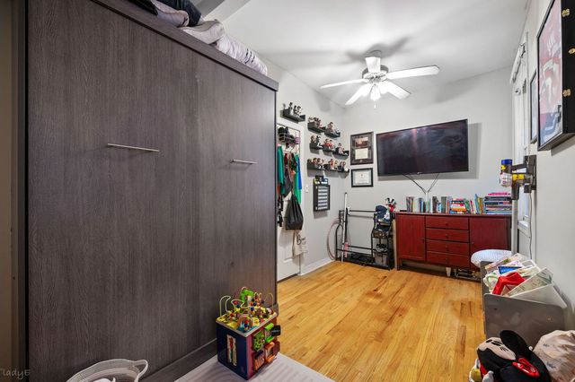 2621 W Haddon Street, Chicago, IL 60622