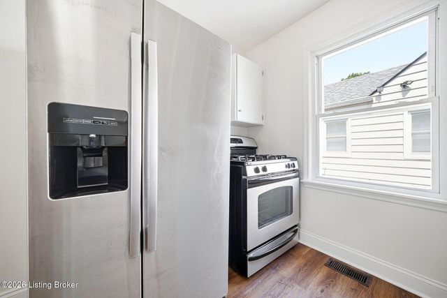 1246 Milton St, Louisville, KY 40217
