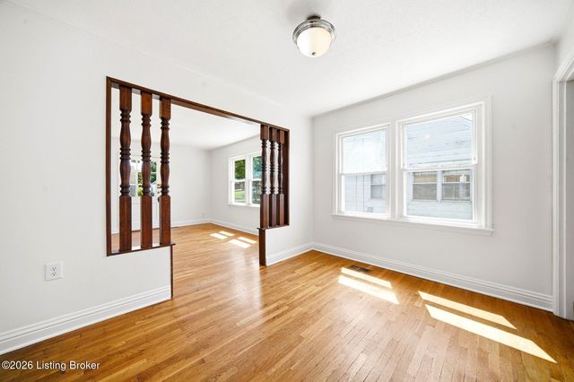 1246 Milton St, Louisville, KY 40217