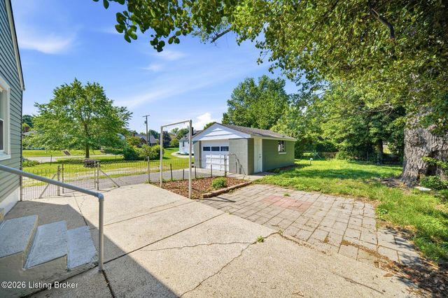 1246 Milton St, Louisville, KY 40217