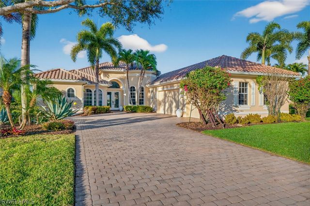 12095 WICKLOW LN, Naples, FL 34120