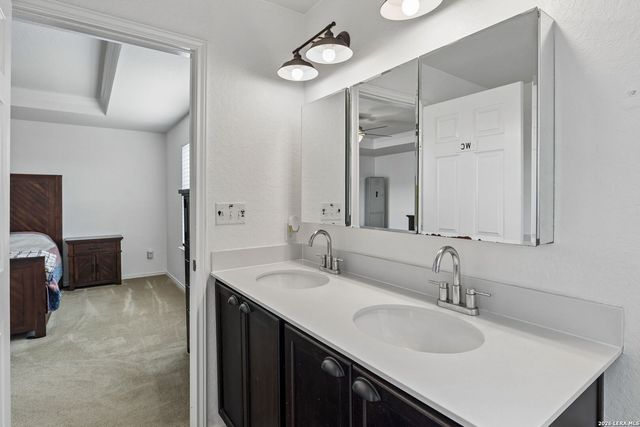 27611 Lasso Bend, San Antonio, TX 78260