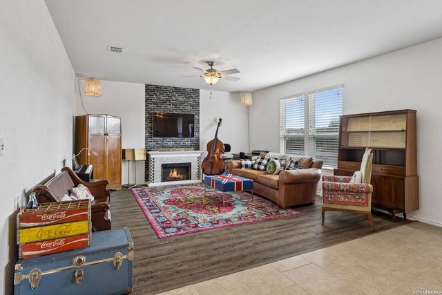 27611 Lasso Bend, San Antonio, TX 78260