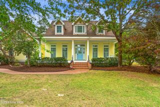 6201 Pebble Shore Lane, Southport, NC 28461