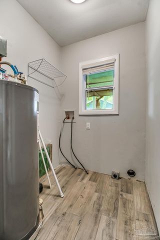 5788 Washington St, Milton, FL 32570