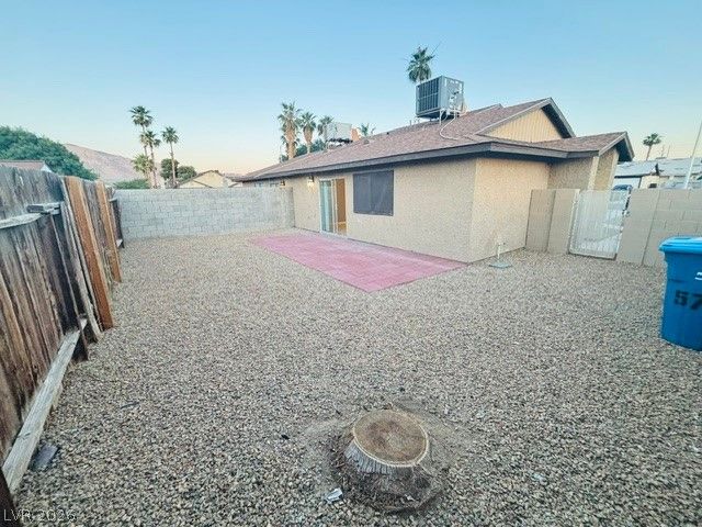 5788 Sea Breeze Avenue, Las Vegas, NV 89110