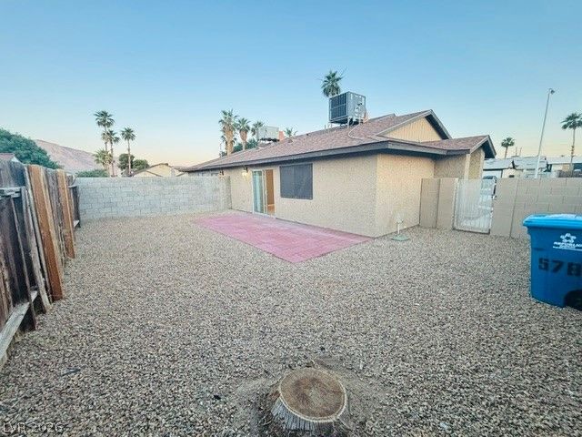 5788 Sea Breeze Avenue, Las Vegas, NV 89110