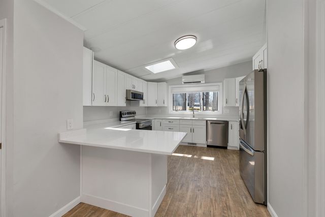 17 Justins Court, Laconia, NH 03246