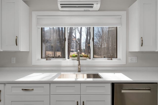 17 Justins Court, Laconia, NH 03246