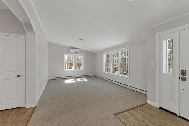 17 Justins Court, Laconia, NH 03246