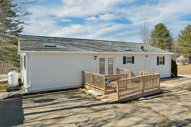 17 Justins Court, Laconia, NH 03246