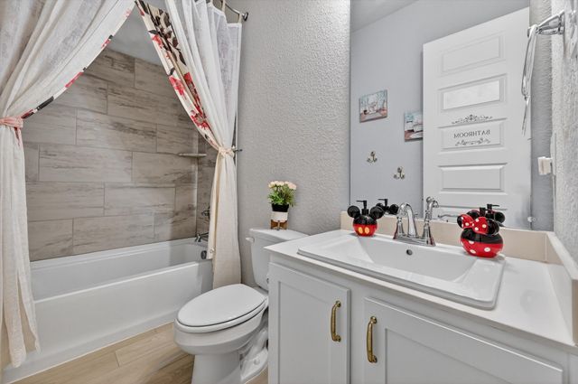 2814 Grand Lookout Lane, Arlington, TX 76001