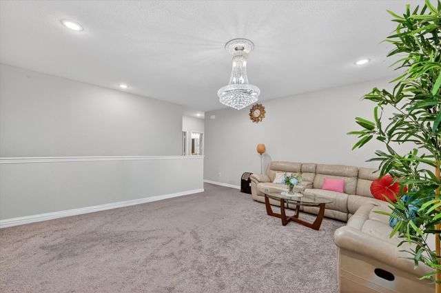 2814 Grand Lookout Lane, Arlington, TX 76001
