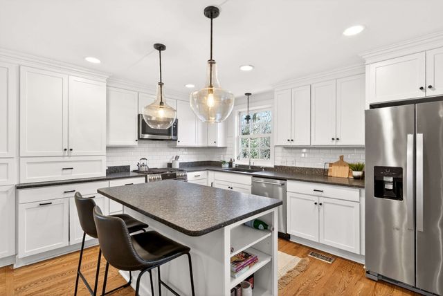 1116 Brookmeade Dr, Nashville, TN 37204