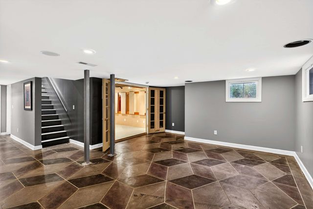 1116 Brookmeade Dr, Nashville, TN 37204