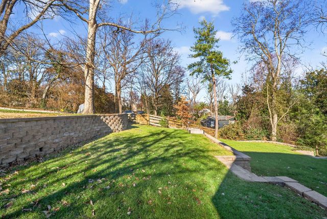 1116 Brookmeade Dr, Nashville, TN 37204
