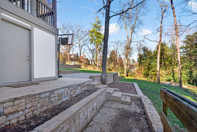1116 Brookmeade Dr, Nashville, TN 37204