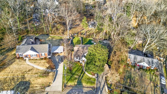 1116 Brookmeade Dr, Nashville, TN 37204