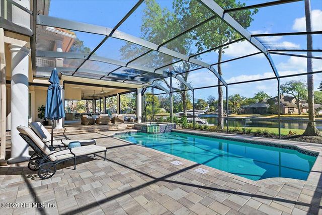 821 QUEENS HARBOR Boulevard, Jacksonville, FL 32225